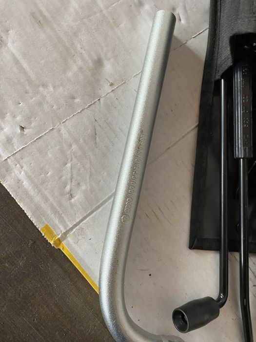 Домкрат vw tiguan,skoda kodiaq,audi q3 2019+