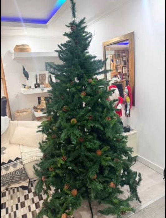 Árvore de Natal 210cm com pinhas