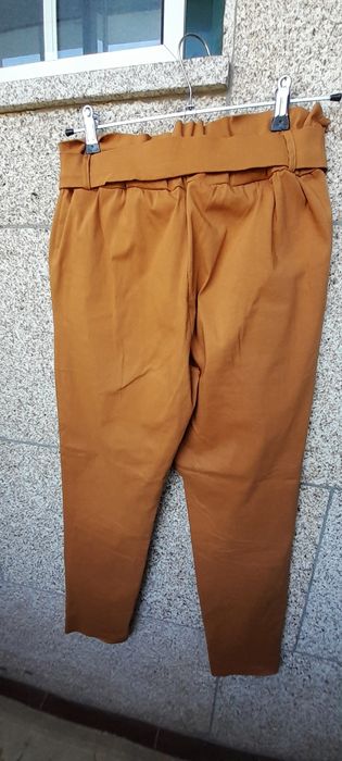 Calças mágicas novas