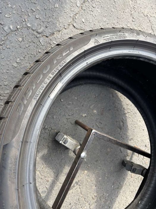 Шини різноширокі 315/30+275/35 R21 Pirelli зима 2022р 7/6мм