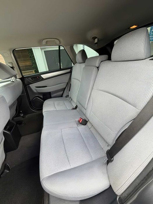 Subaru Outback 2.5      2018