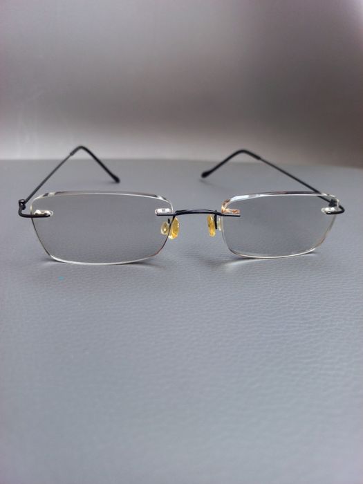 Окуляри для зору безобідкові.