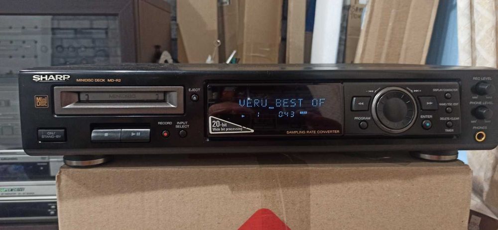 мини дисковая дека Sharp-MD-R2 с родным пультом и запасным приводом!