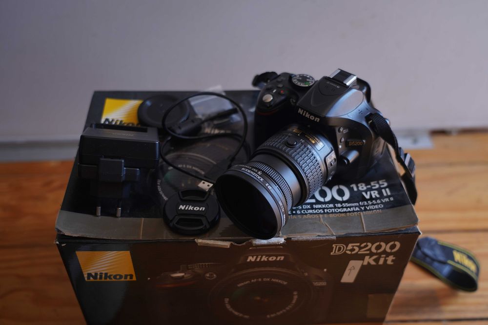 Nikon D5200 + 18-55mm + Filtros CPL e UV | 30.000 disparos