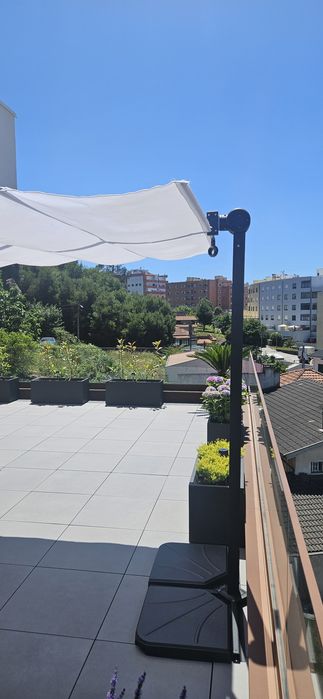 Pérgola / Sombra El Corte Inglés