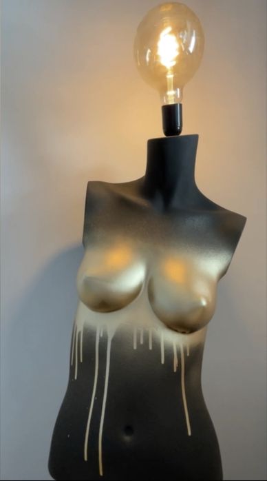 Candeeiro de mesa vintage/retro (de Manequim)
