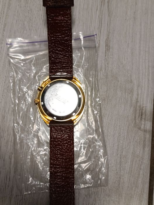 Японський годинник Orient College