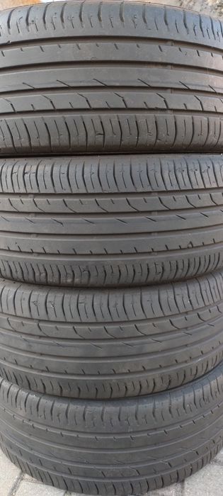 Komplet opon letnich 195/50/16