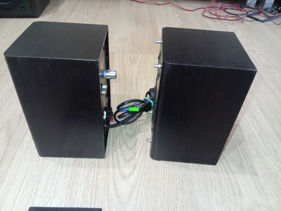 Колонки для п.к.Gemix tf-5,10Вт,дерево