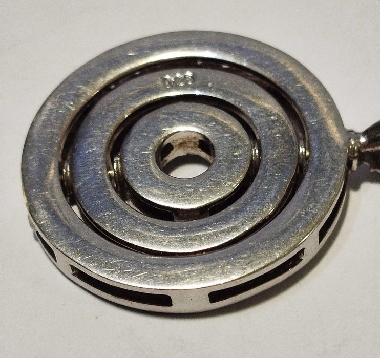 Belíssimo Colar em Prata "Bulgari"