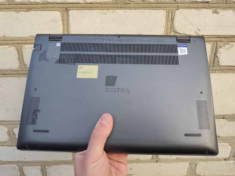 ТОРГ, 1.5кг, 2022 року, Ігровий ноутбук DELL (i7-1165G7/16/256/MX330 2gb)
