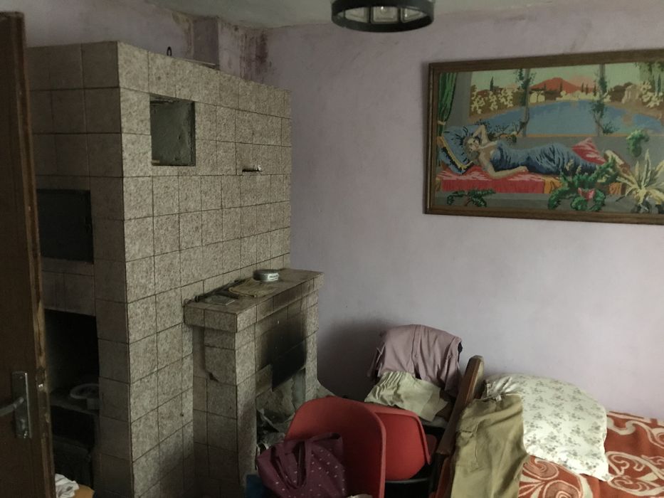 Ділянка з будинком