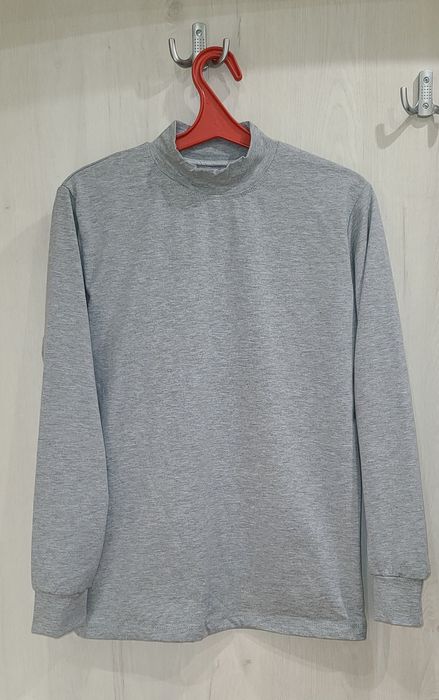 Новый гольф, водолазка  р. 176 Турция