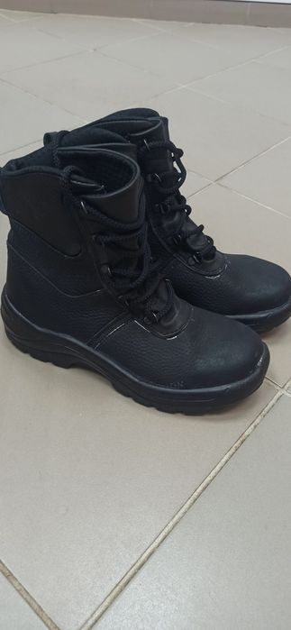Ботинки робочі берцями