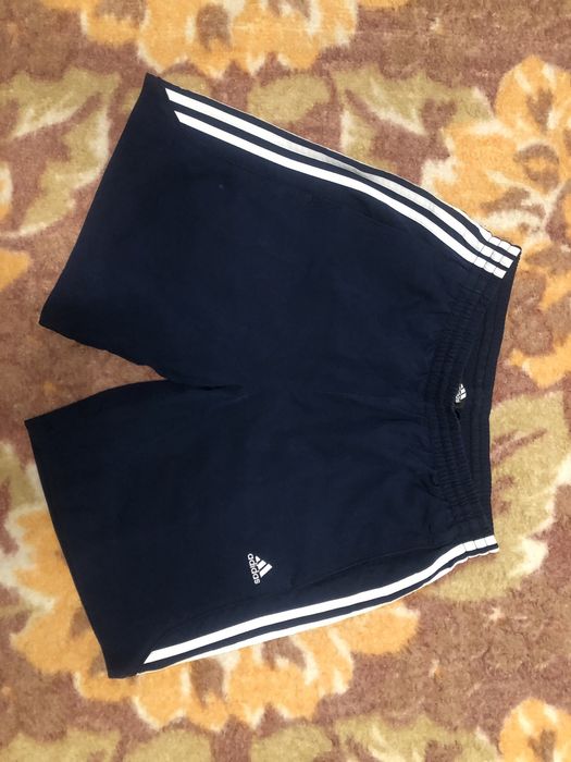 Шорти Adidas ClimaLite. Розмір М.