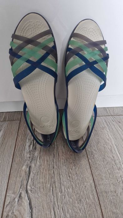 Sandały crocs huarache