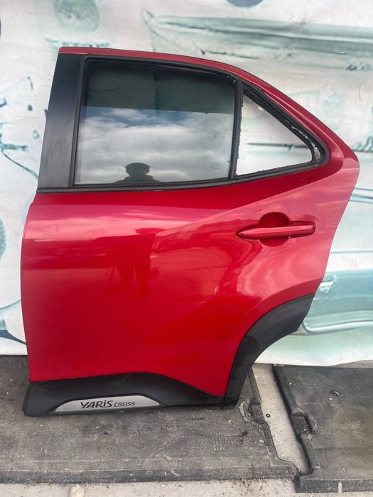 Задня ліва дверка Toyota Yaris Cross 2021-2026р