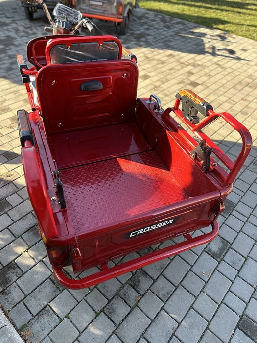 Електричний трицикл вантажо пасажир Crosser Cargo 10
