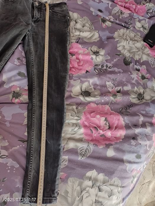 Джинси на дівчинку