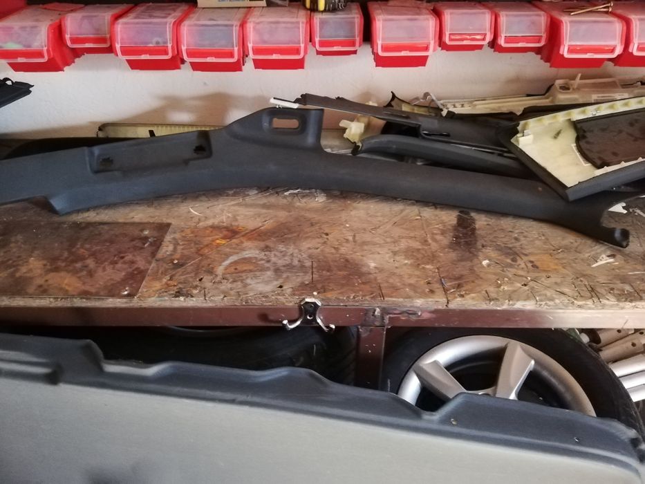 Podsufitka Audi A4 B7 B6