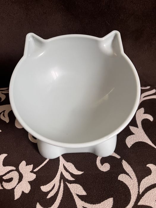 Миска для котика.