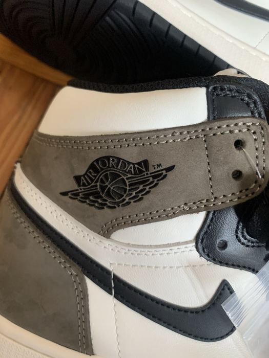 Air Jordan 1 Retro High OG