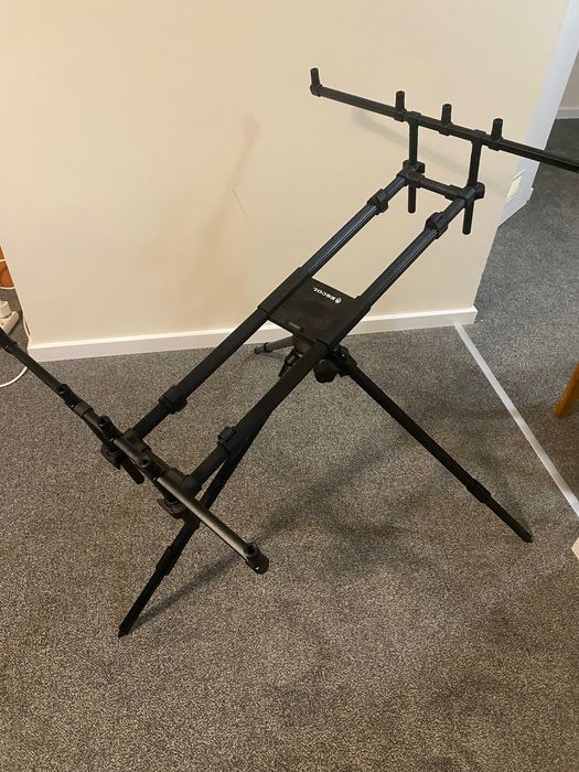 Rod Pod Carp Pro Eskol