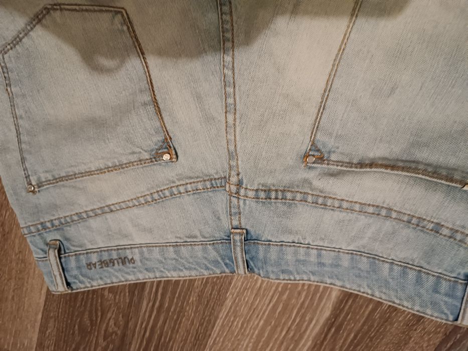 Shorty Pull & Bear r. 28