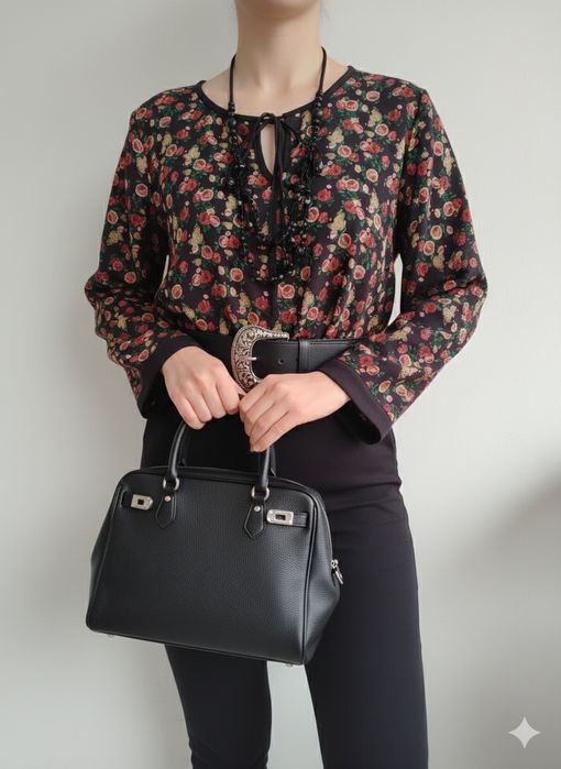 Blusa acetinada floral - Gaami - Tam Único - Nova!