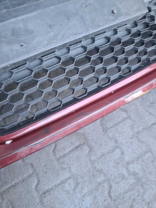 Hyundai IX 20 zderzak przedni 2015r