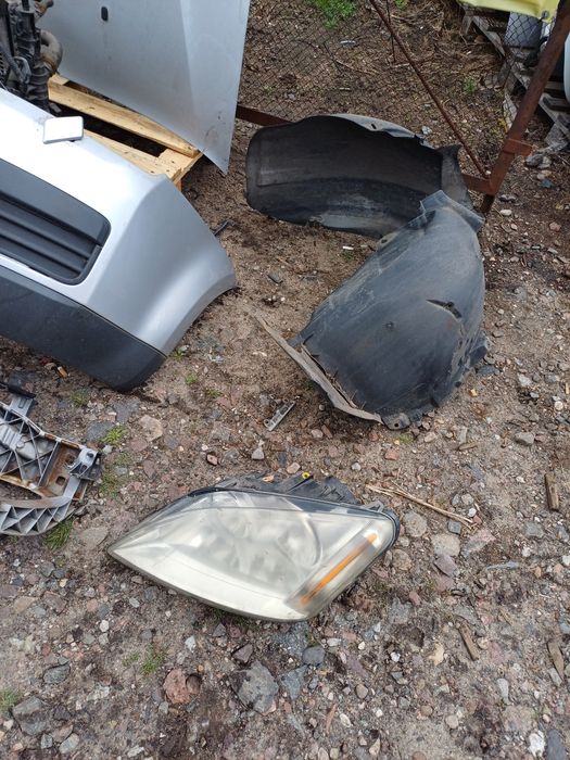 Ford C-MAX mk1 I maska zderzak lampa pas przedni chłodnice  1.6 hdiDM2