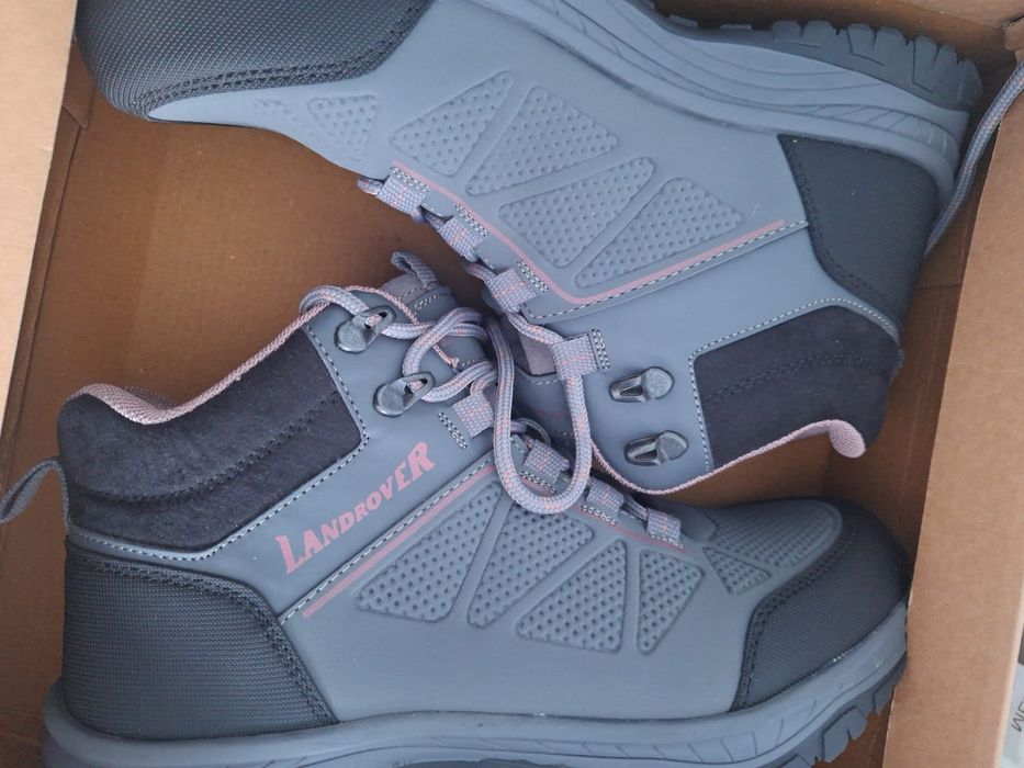 Buty ocieplane nowe 40 wysyłka okazja