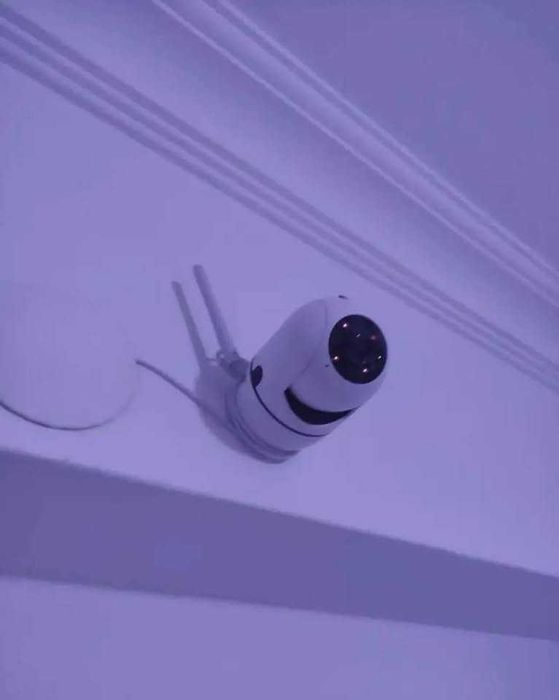 Câmera vigilância e intercomunicador para bebé - Wi-Fi