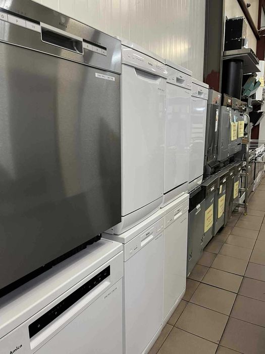 Zmywarka Amica do częściowej zabudowy Wysokość 81,5 cm Gwarancja