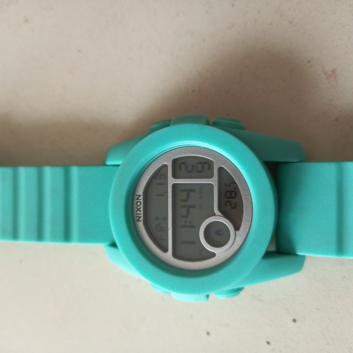Годиник NIXON The unit 40-49.