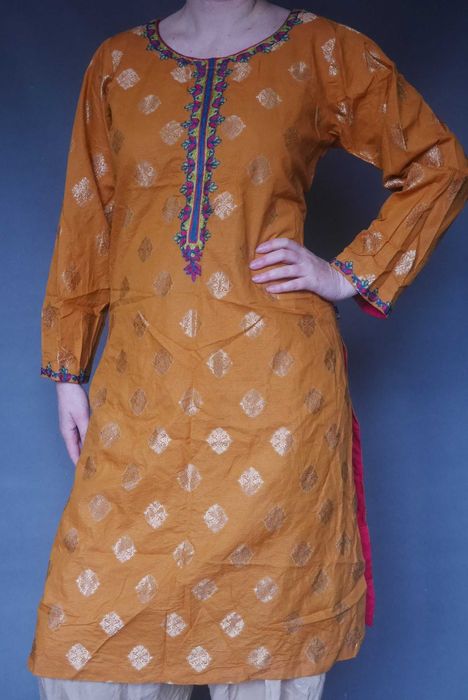 Туника индийская, сари