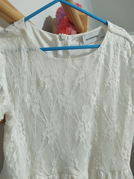 Sukienka dla dziewczynki Reserved rozm 134