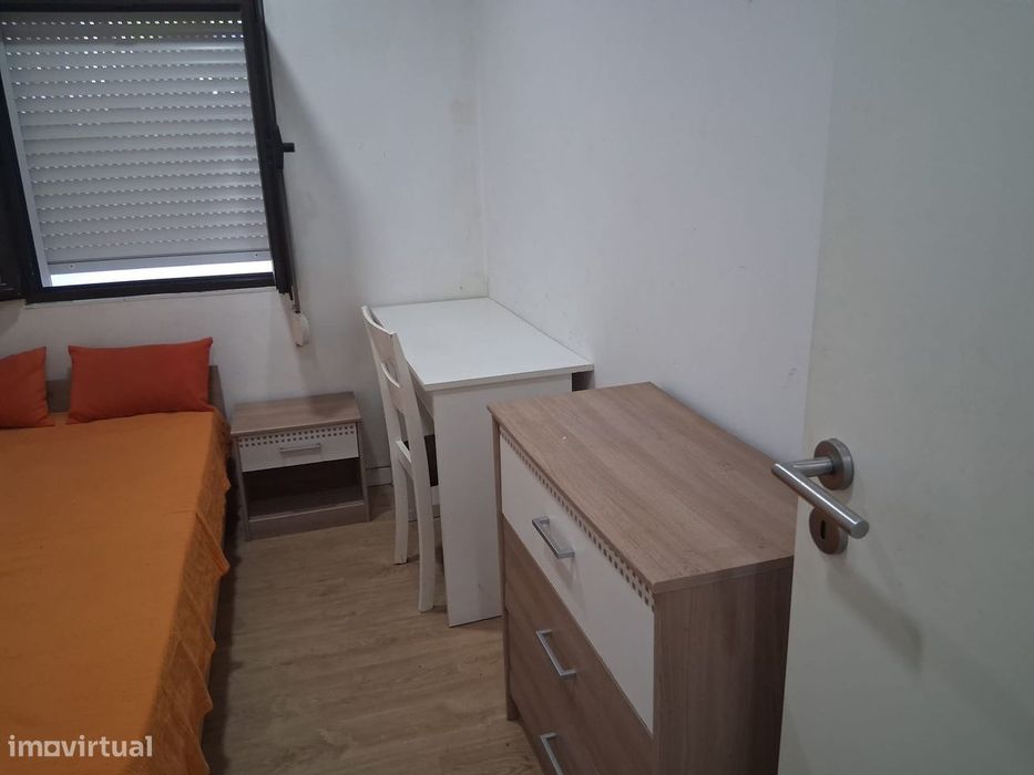Furnished Single Room – Pinhal de Marrocos, Coimbra