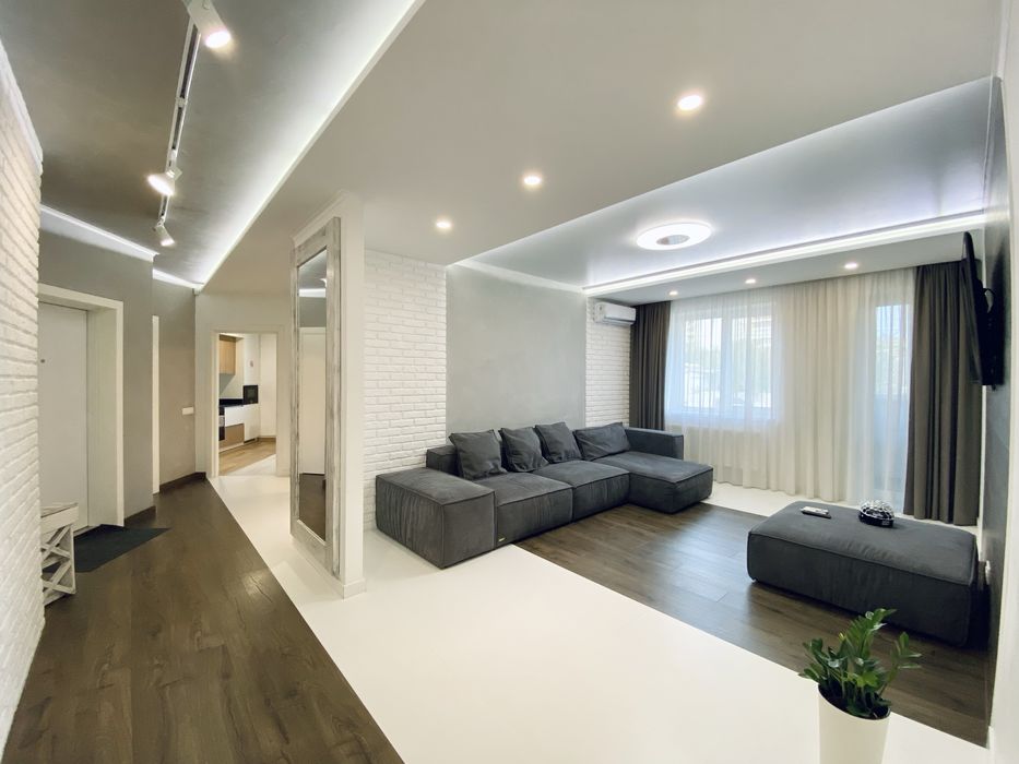 Найкраща трикімнатна квартира в центрі Вінниці, ТЦ "Поділля Сіті"