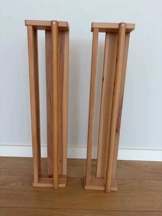 Prateleiras FLISAT - IKEA