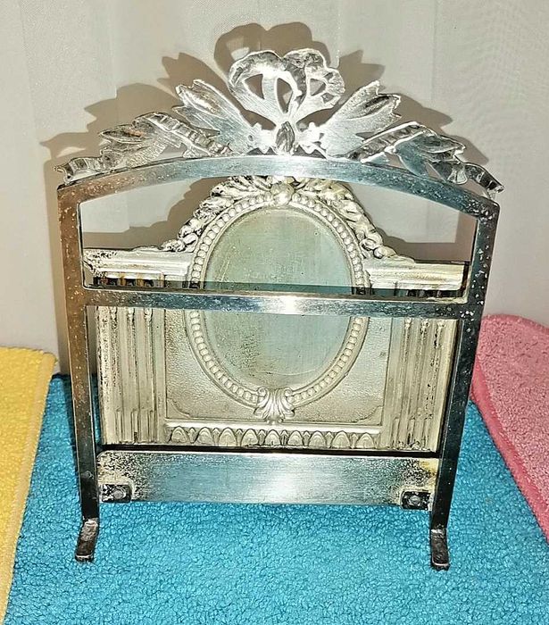 Silver-plated table napkin holder436854645934663682