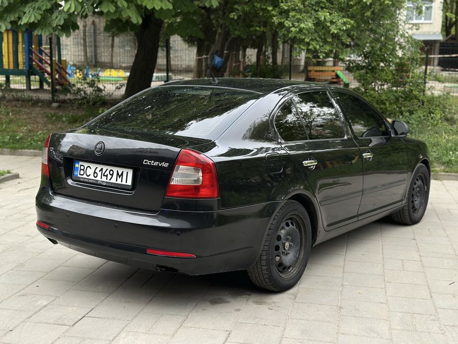 Skoda Octavia 2010 рік 1.6 дизель