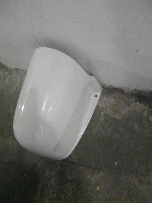 Półpostument pod umywalkę