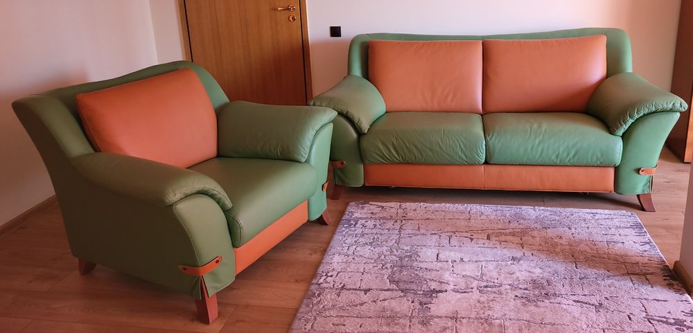 Sprzedam komplet wypoczynkowy skórzany z funkcją spania