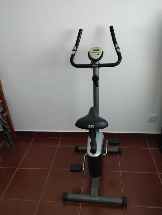 passadeira com oferta de bicicleta