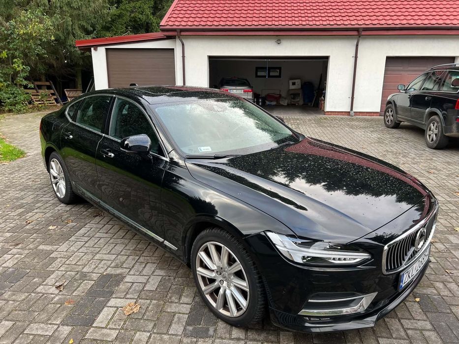 Volvo S90