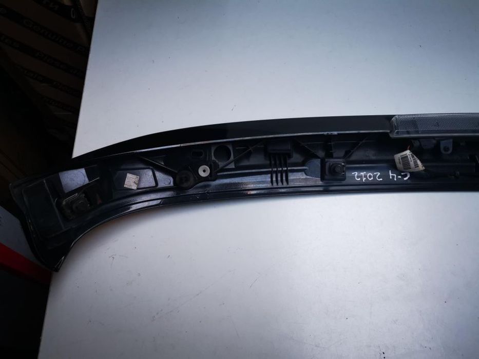 CITROEN C4 2012 AILERON 3 STOP - Z122