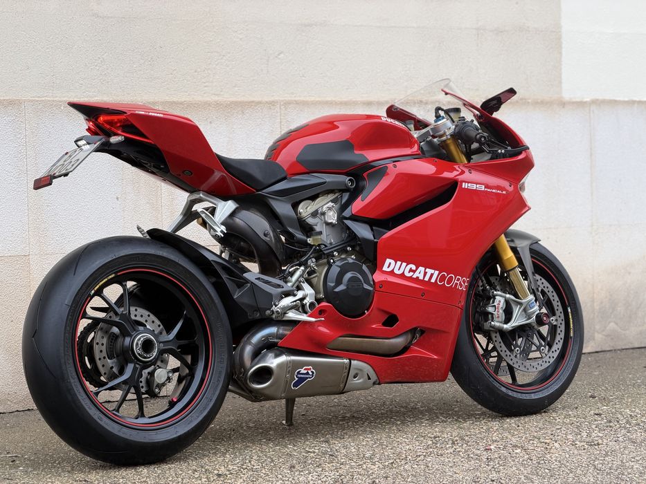 DUCATI PANIGALE 1199S - C/ Extras!