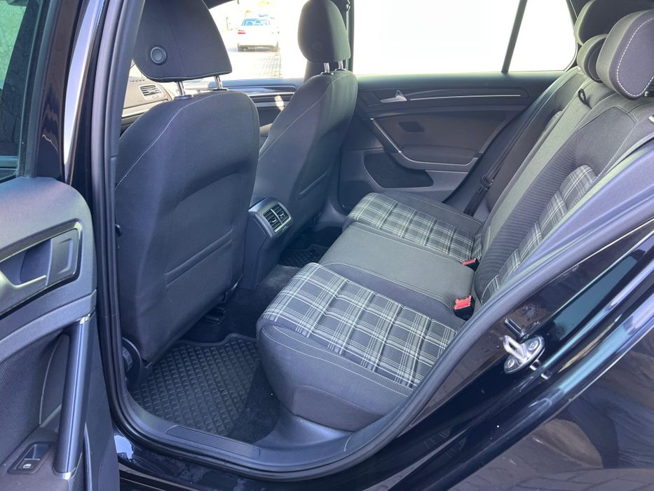 VW Golf 7 GTD 184cv