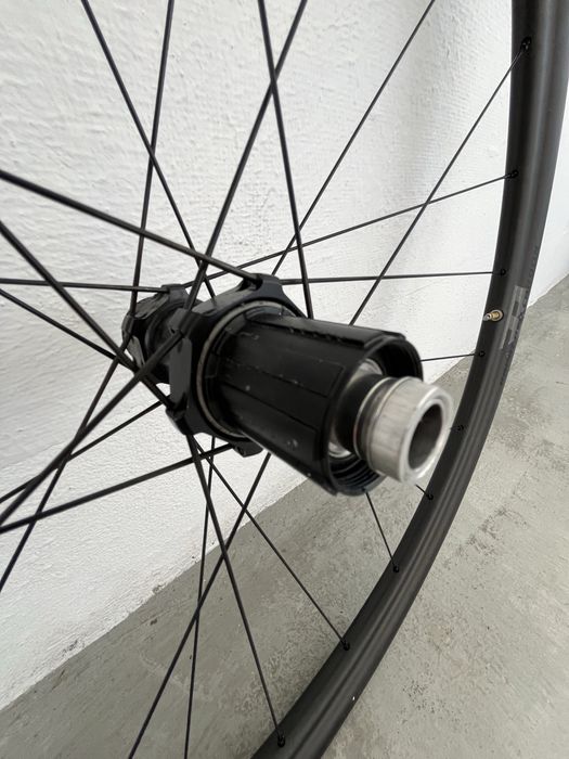 Rodas Gravel Carbono Fulcrum Rapid Red Carbon